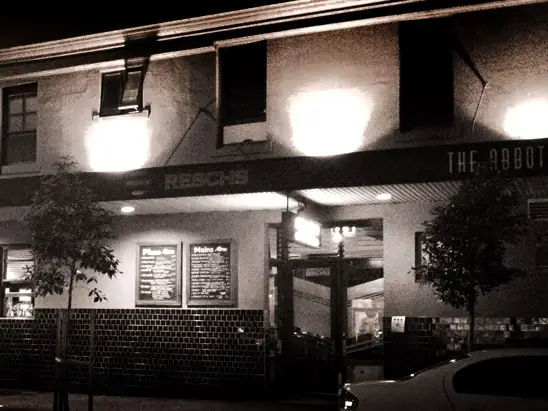 Abbotts Hotel – Waterloo NSW (photo 3)