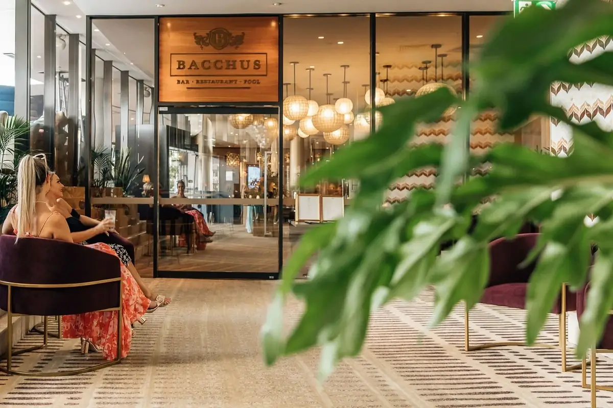 Bacchus – Glenelg Street, South Brisbane
