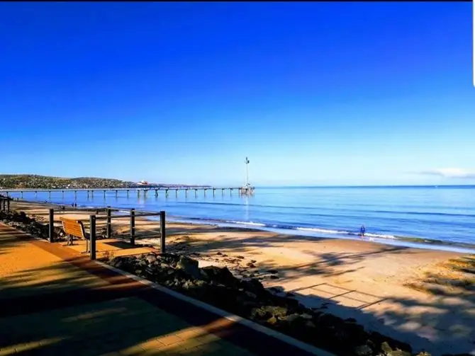Beach Pit – Brighton SA