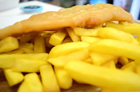 Bell Street Fish & Chips – 32A Bell Street, Torquay, VIC
