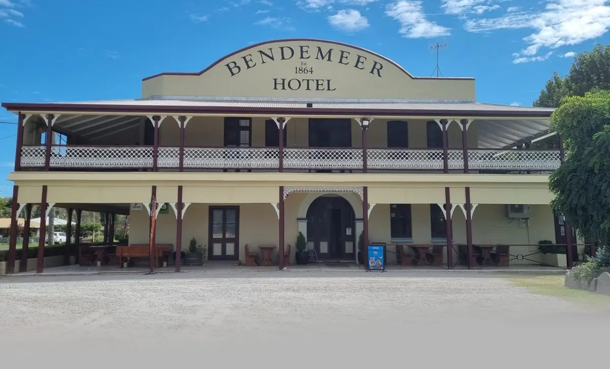 Bendemeer Hotel – 112-130 Caroline Street, Bendemeer, NSW