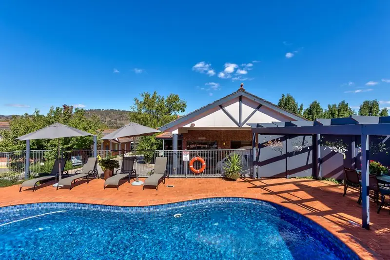 Blazing Stump Hotel – 4315 Anzac Parade, Wodonga, VIC