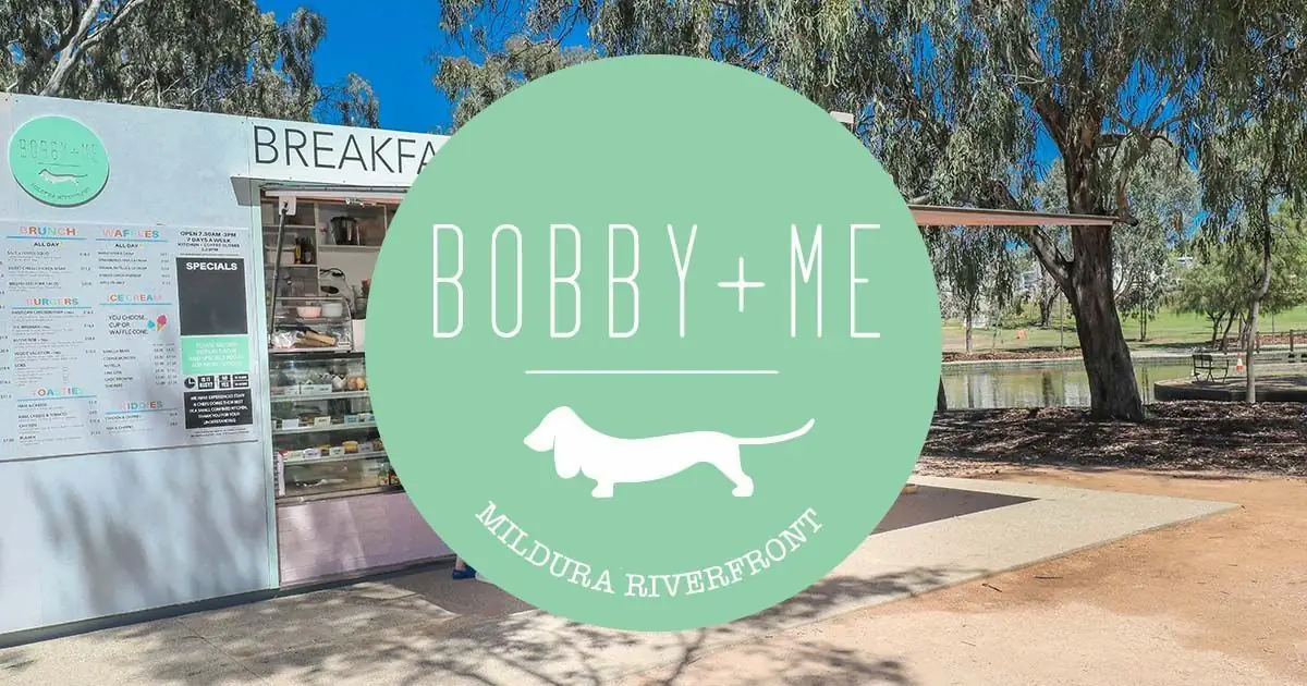Bobby + Me – Hugh King Drive, Buronga