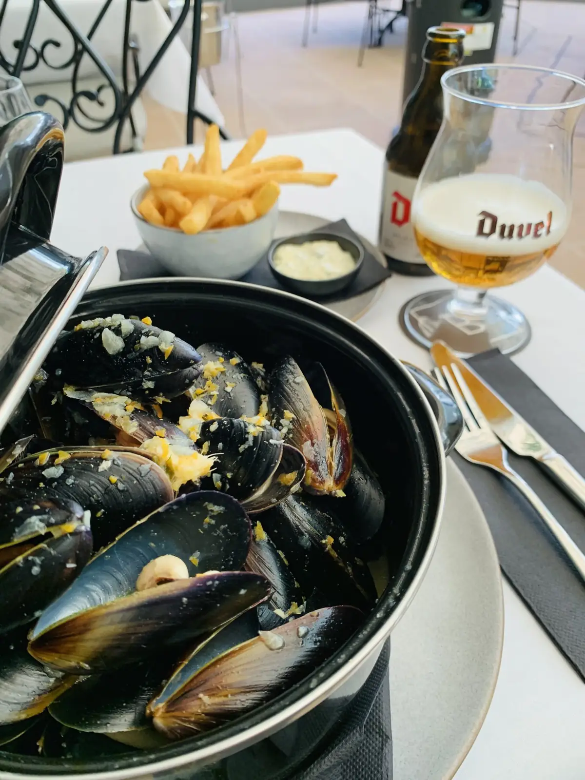 Bridges MD - Belgian dining – 136 Duringan Street, Currumbin
