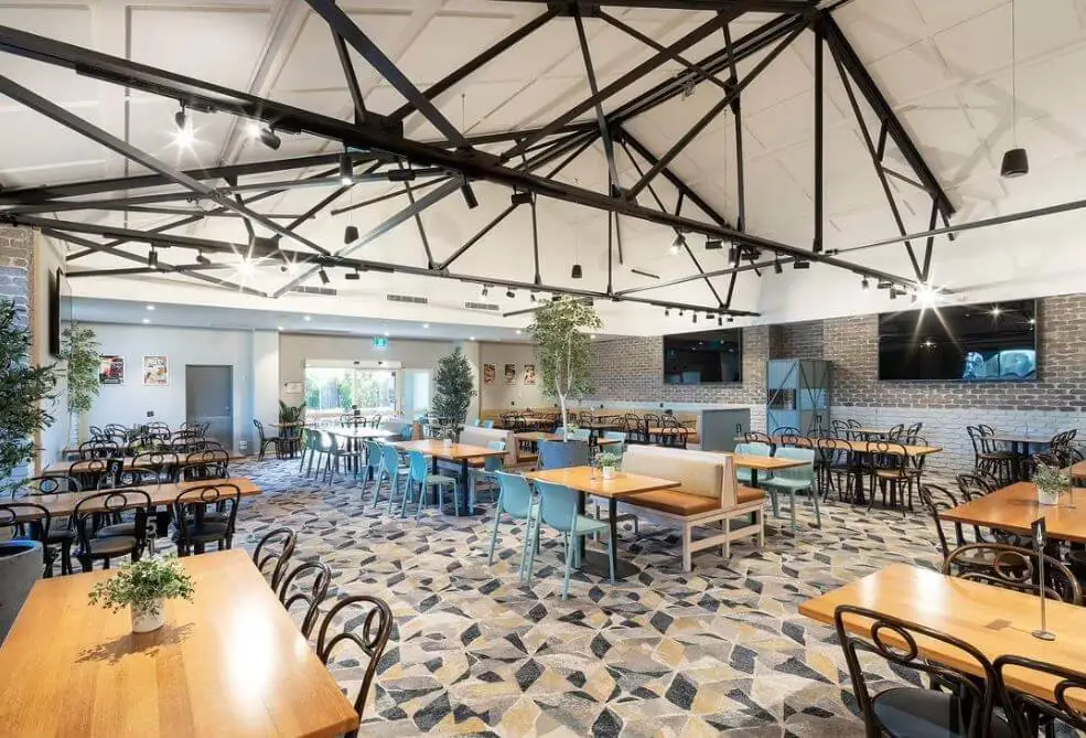 Burpengary Tavern – 262 Eastern Service Road, Burpengary