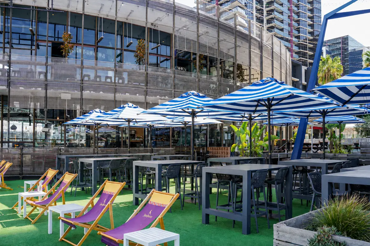 Cargo – 55A Newquay Promenade, Docklands