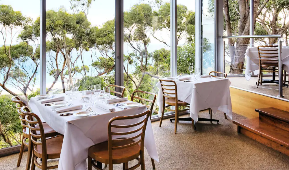Chri's Beacon Point Restaurant & Villas – Skenes Creek VIC (photo 3)