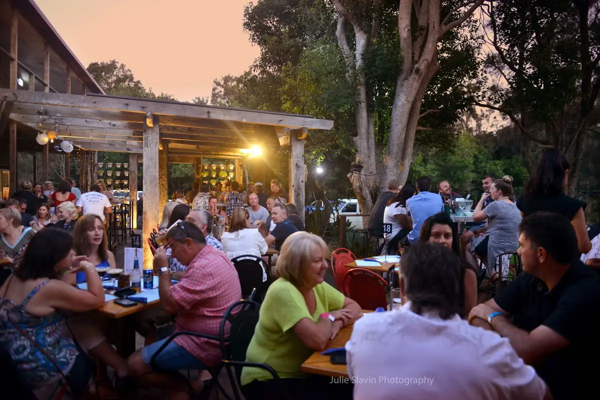 Flow Bar – 31 David Street, Old Bar