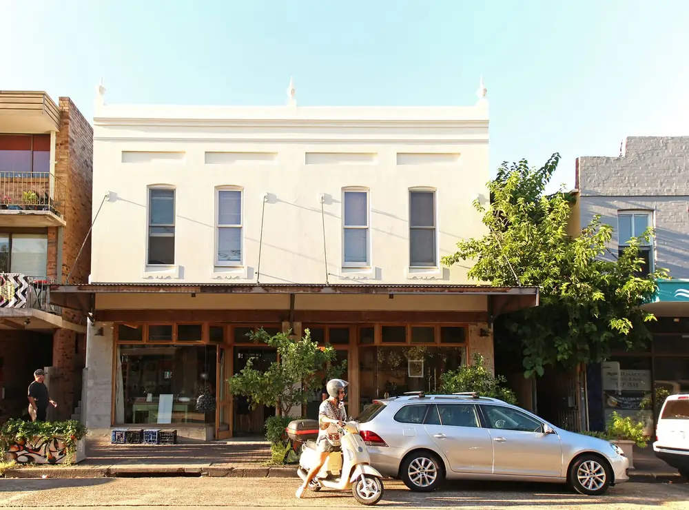 Iggy's – 131 MacPherson Street, Bronte