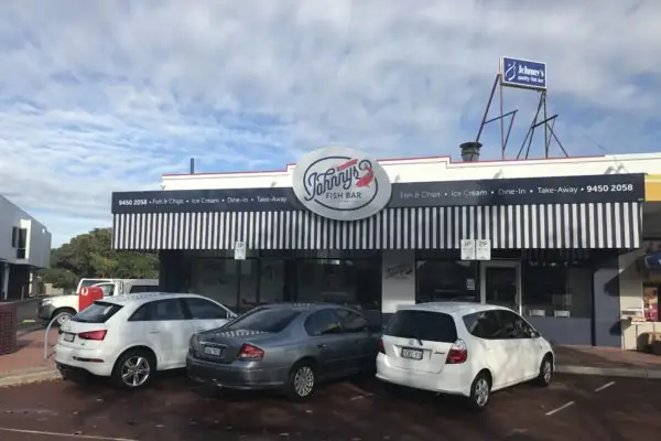 Johnny's Fish Bar – 1C Barker Avenue, Como, WA