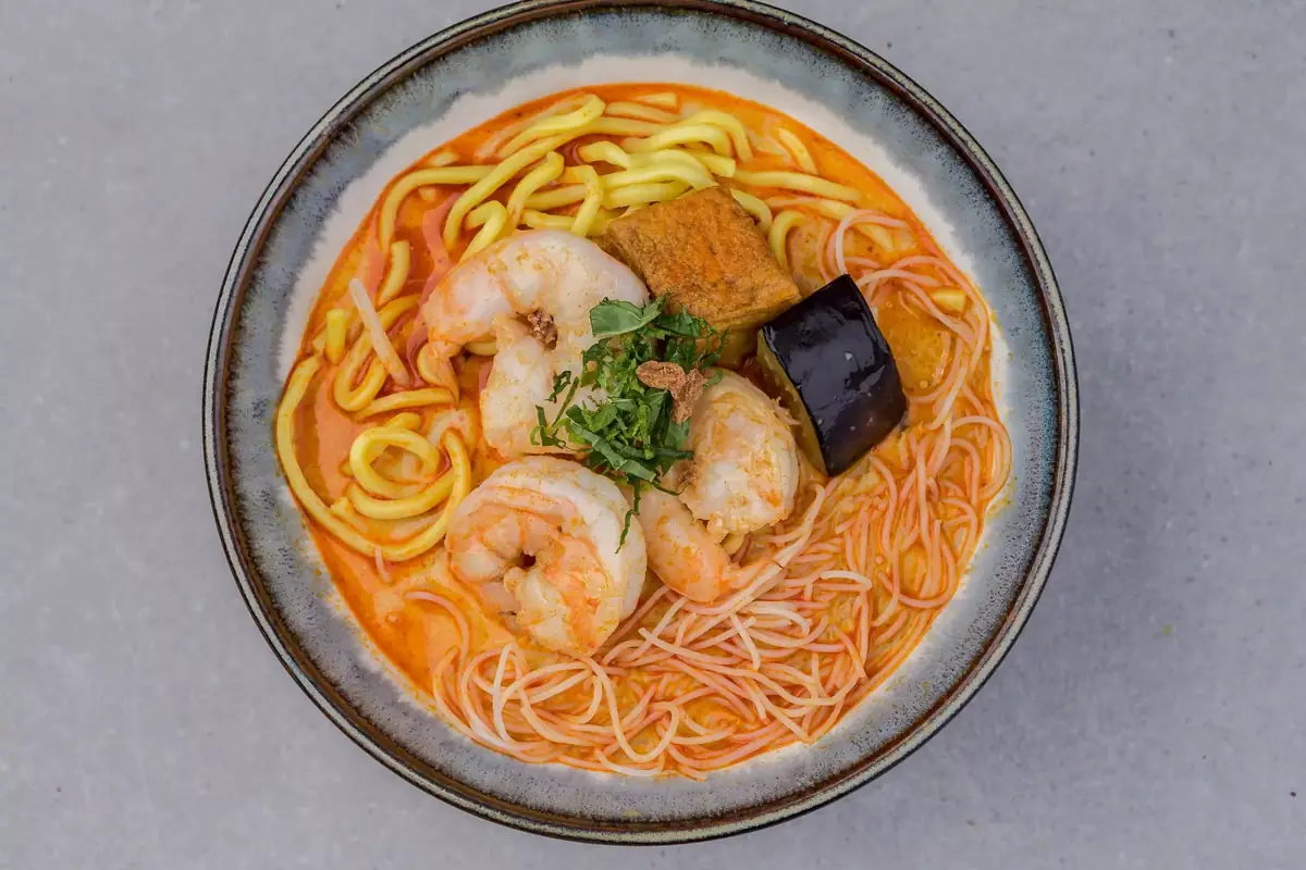 Laksa King – 6-12 Pin Oak Crescent, Newmarket, VIC