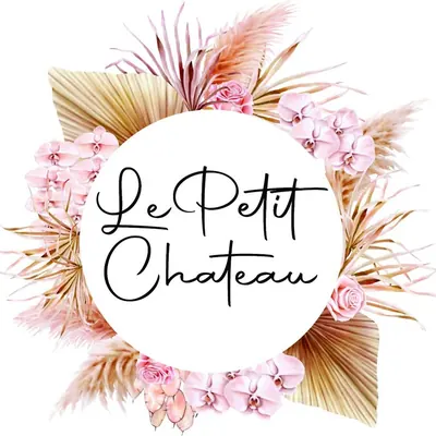 Le Petit Chateau logo