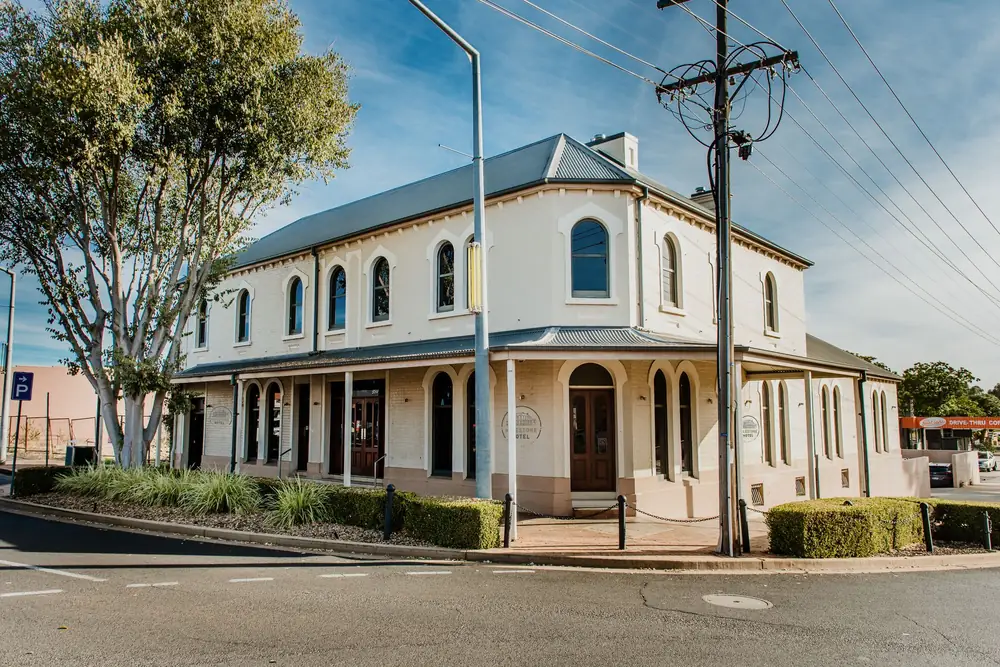 Milestone Hotel – Dubbo NSW (photo 4)