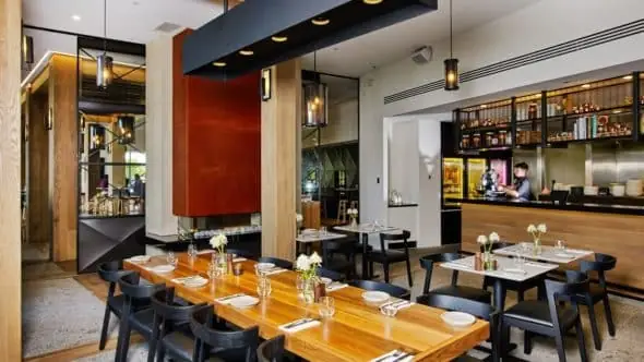 Mr McCracken Bar and Restaurant – Essendon Fields VIC (photo 4)