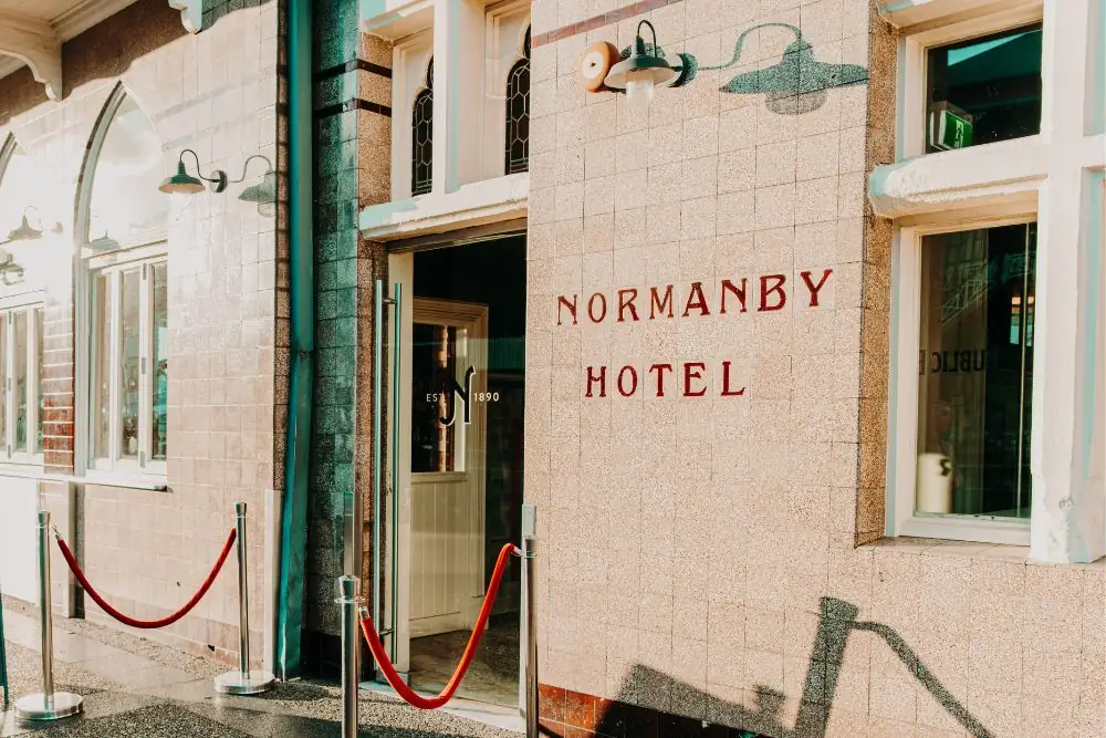 Normanby Hotel – 1 Musgrave Road, Normanby