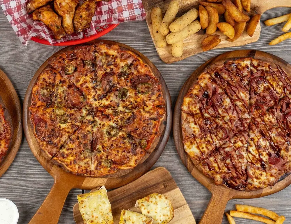 Offano's Pizza – 18 Aminya Street, Mansfield