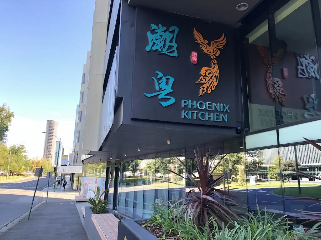 Phoenix Soars Kitchen – 80 Jackson Court, Doncaster East