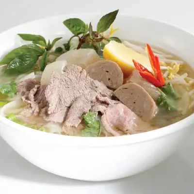 Vietnamese Pho Ever logo