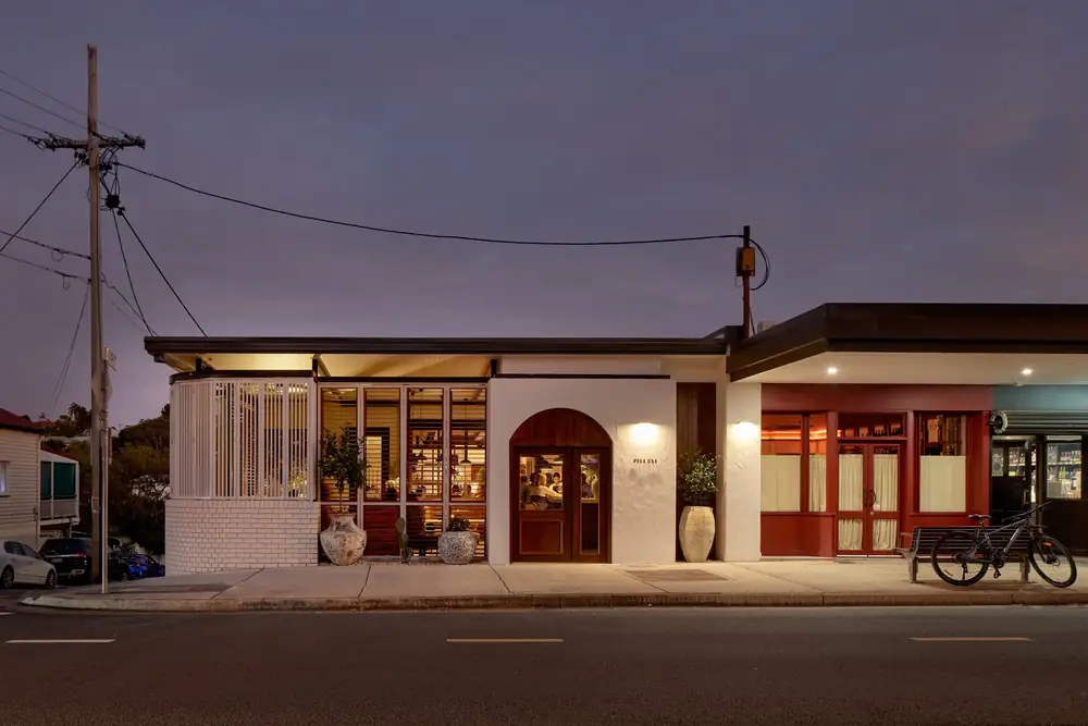 Pilloni Restaurant – 166 Hardgrave Road, West End