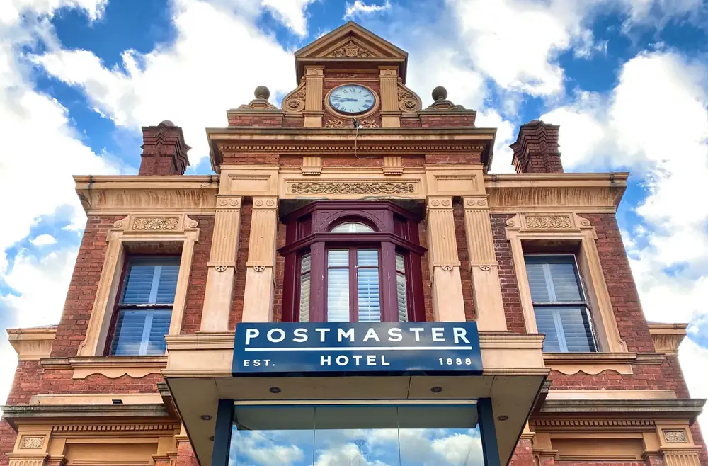 Postmaster Hotel – 186 High Street, Kew