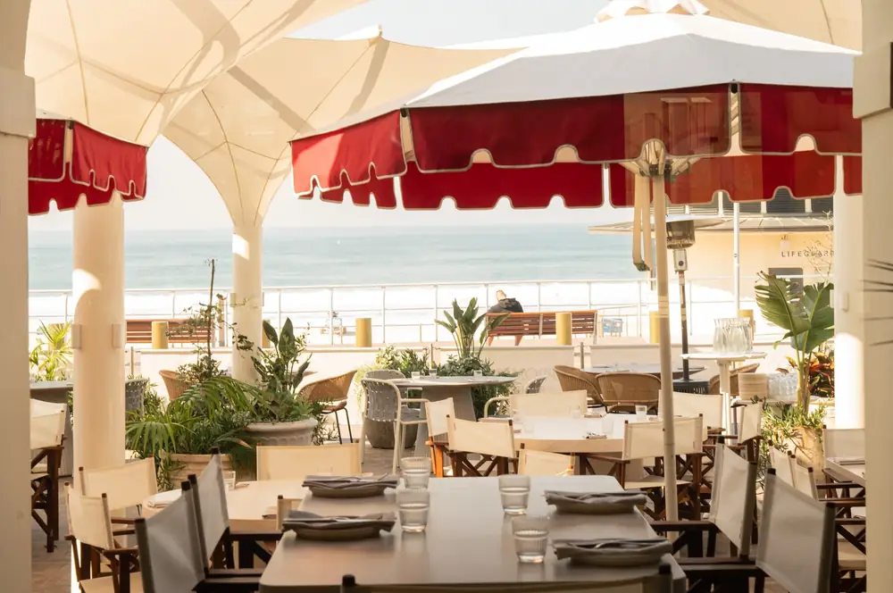 Promenade Beach Bar – 4a Queen Elizabeth Drive, Bondi Beach, NSW