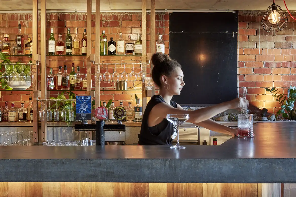 Quincys – 200 Days Road, Grange, QLD