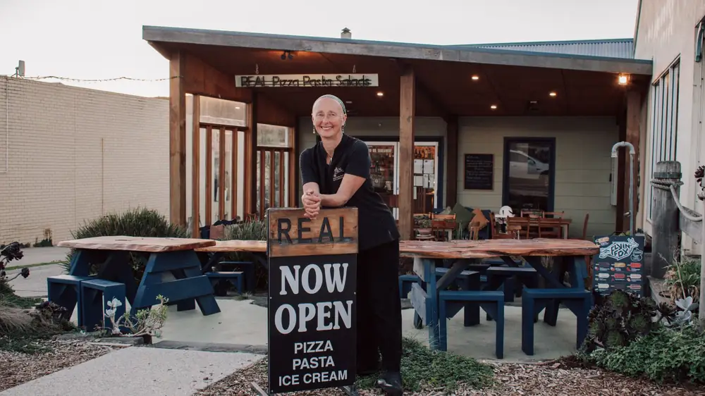 REAL Pizza Pasta Salads – Port Campbell VIC (photo 3)