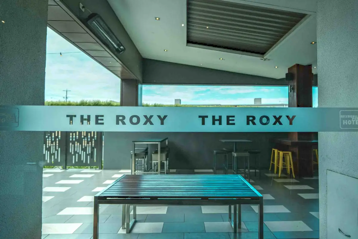 Roxburgh Park Hotel – 225 Somerton Road, Coolaroo