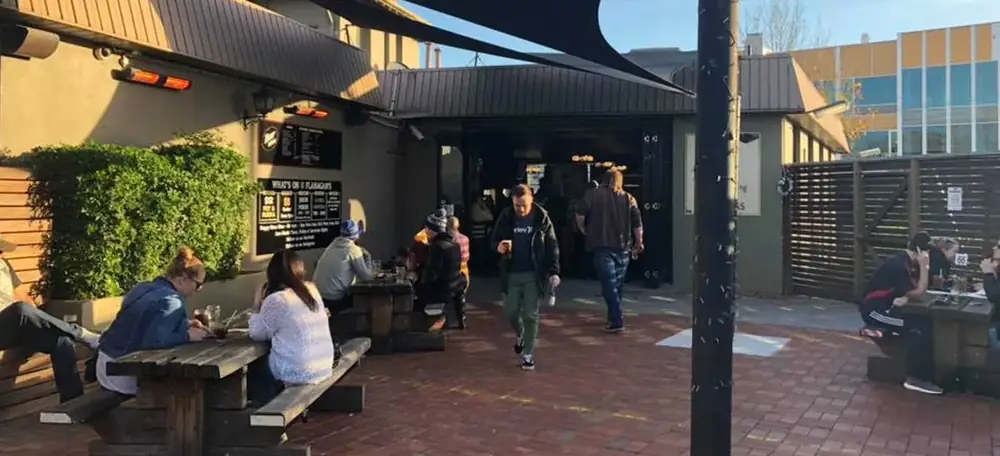 Royal Exchange Hotel – Traralgon East, VIC