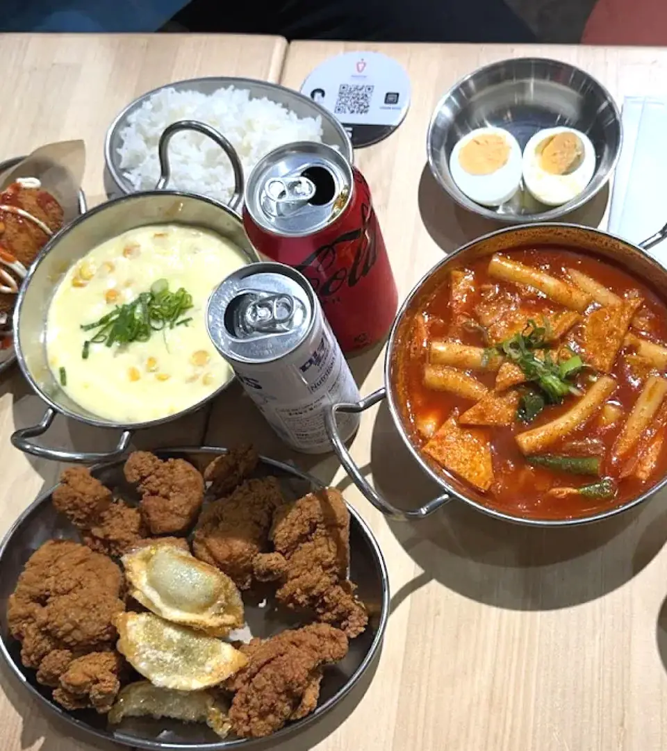 SINJEON – North Melbourne VIC (photo 3)