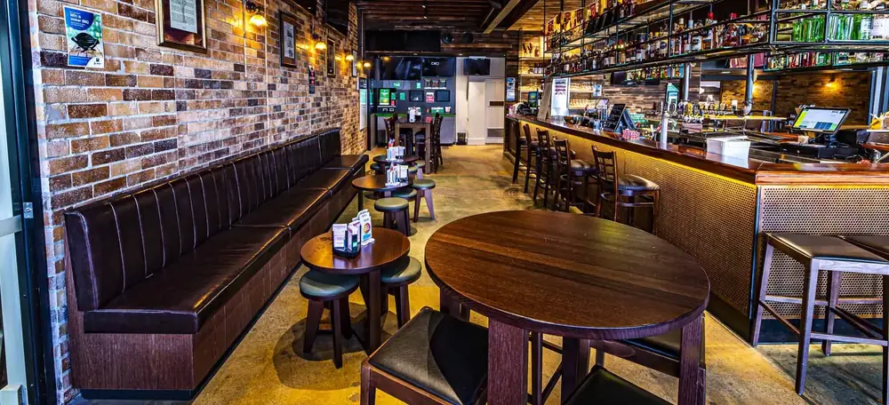 Stones Corner Hotel – Stones Corner QLD (photo 3)