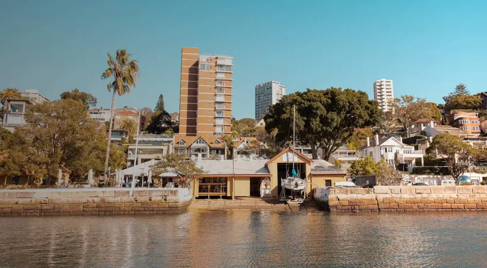 The Navy Bear – Darling Point NSW (photo 2)
