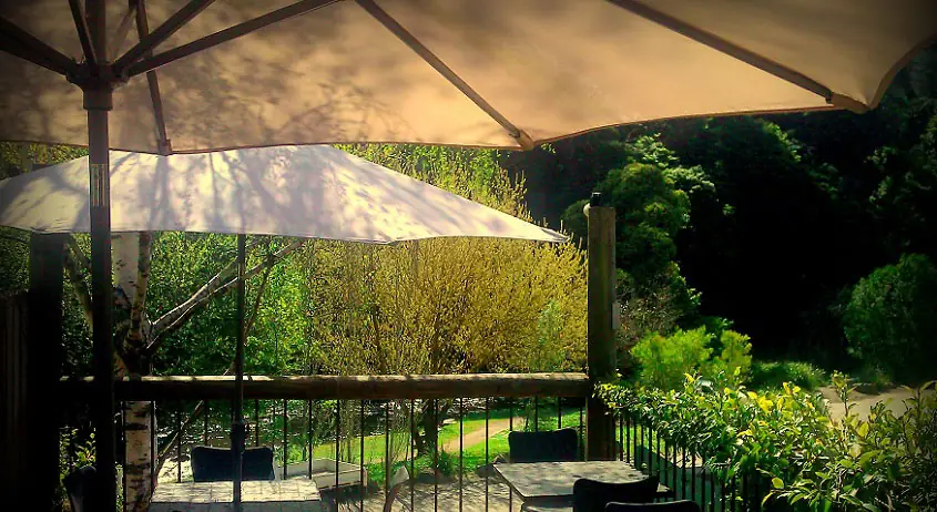 The River View Cafe & Wine Bar – 3373 Warburton Highway, Warburton