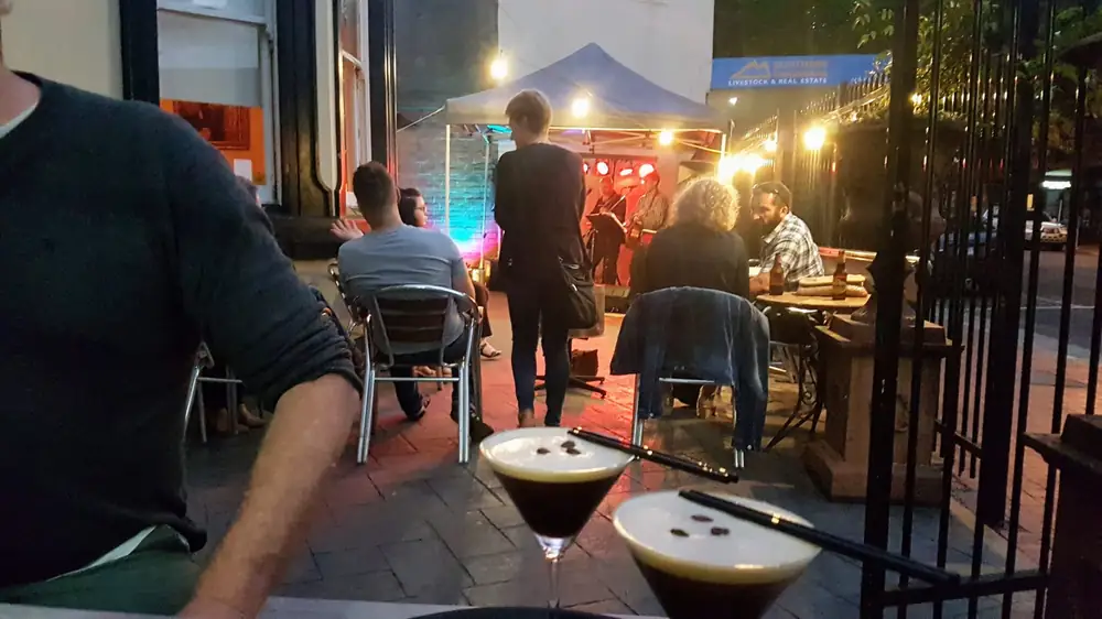 The Roxburgh – Hamilton VIC (photo 3)