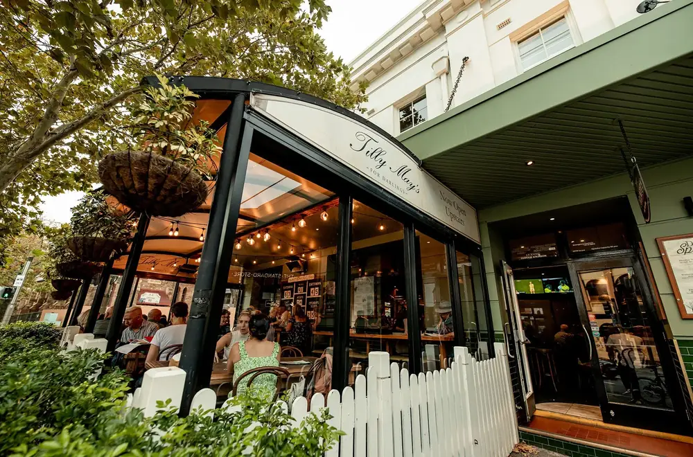 Trinity Bar – 505 Crown Street, Strawberry Hills