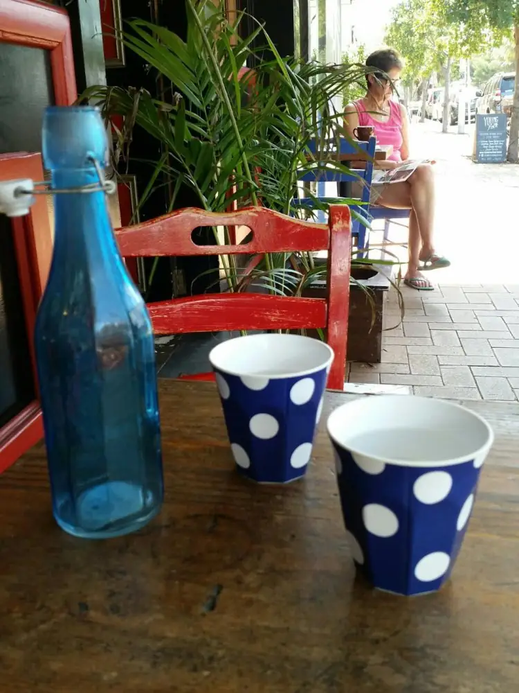 Zubi Bar – Newport NSW (photo 5)